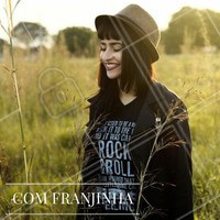 Cabelo curtinho com a franjinha mais curta fica lindo! Então se tem franjinha e quer cortar o cabelo, pode mudar sem medo!