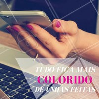 Para dar aquele UP na semana, que tal tirar um tempinho para fazer as unhas? #Unhas #Cores #Beleza