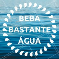 Ao contrário do que muitos pensam, a água tem um papel fundamental na limpeza do organismo, intensificando o processo de eliminação de toxinas e de líquidos da drenagem linfática. #Drenagem #Água #Inchaço