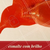 Que tal um vermelho brilhoso para a semana? Clássico e atual na medida certa. #Unha #Nails #Manicure #Ahazou