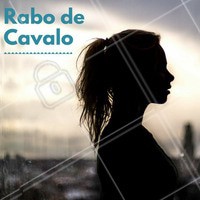 O rabo de cavalo é um penteado tão comum que ninguém pensa nele quando quer fazer algo diferente no cabelo! Então aposte nos fios para cima e mude um pouco o visual. #Cabelo #Penteado #Rabo