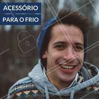 Neste inverno aproveite os dias de "bad hair" para estilizar o look e apostar nos acessórios. Os gorros são perfeitos para essas situações. #look #ahazoubarbearia #ahazou #estilo #barbearia