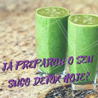 Você com certeza já deve ter escutado falar do suco detox, caso não, eu vou te explicar! O suco detox é uma bebida que apresenta a combinação de alimentos que têm a função de fazer a limpeza hepática, auxiliando no processo de eliminação de toxinas prejudiciais ao organismo. Entre os suas vantagens estão: aumento da disposição, melhora da memória, melhora do sistema digestivo, entre outros. Então, vai fazer o seu! #ahazou #nutrição #receita #sucodetox#saudeebemestar #lifestyle #comportamento #instagood