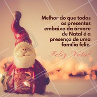 Desejamos um feliz Natal a vocês e toda sua família! 🎅🎅 Que Deus abençoe a todos. #FelizNatal #Felicidade #Ahazou #Familia #Beleza #Saude #BemEstar