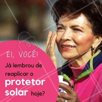 Não esqueça! Reaplicar o protetor solar a cada 2 horas é essencial, mas se pra você 2h parece uma missão impossível, tente fazer cada aplicação com uma diferença de pelo menos 3h. Assim você mantém a proteção solar em dia e os cuidados com a pele também. 😉 #cuidadoscomapele #ahazou #pele #esteticafacial #protetorsolar