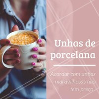 As unhas de porcelana possuem alta resistência e durabilidade, combinada com um aspecto natural! 💅 #unha #unhadeporcelana #ahazou #esmalteria