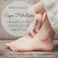 Para deixar os seus pés macios, aplique um hidratante ou óleo de amêndoas. Não esqueça das unhas também! Dessa forma elas ficarão mais fortes e resistentes. #ahazou #podologia #dica