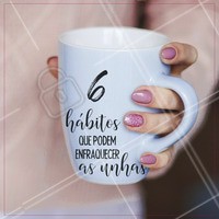 1- Usar acetona em vez de removedor de esmaltes.
2- Lixar as unhas da forma errada: fazer movimentos de vai e vem ou usar uma lixa potente em toda a superfície também pode enfraquecê-las, fazendo com que descamem e afinem.
3- Descascar o esmalte com o dedo: ao tirar o esmalte descascando, você também retira a camada protetora da unha, fazendo com que ela quebre e ondulações apareçam na superfície.
4- Ficar mais de 1 semana com o mesmo esmalte: deixar o esmalte por dias nas unhas corre o risco de ressecamento e manchinhas brancas. Então, a dica é remover a cor a cada 6 ou 7 dias.
5- Usar o teclado do computador com frequência: pode acontecer! Geralmente, nos dedos que fazemos mais força para digitar, as unhas costumam quebrar.
6- Ter maus hábitos alimentares: a sua alimentação influencia diretamente na saúde das suas unhas. Muitas vezes, as unhas enfraquecem devido a falta de vitaminas no organismo.
#unhas #unhasperfeitas #ahazou #manicure #pedicure #dica
