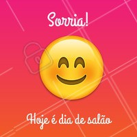 Pode comemorar e ficar feliz porque hoje é dia de cuidar dos cabelos! #cabelo #ahazou #salaodebeleza #cabeleireiro