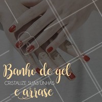 Ao receber o Banho de Gel, as unhas param de ficar quebradiças e não lascam, proporcionando grande brilho tanto em unhas compridas quanto nas mais curtas. Esse processo tem duração ilimitada, bastando para isso fazer uma manutenção regular, repondo o gel para renovar o brilho. #banhodegel #ahazou #manicure #unhas