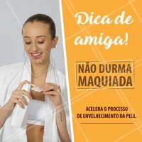 Dormir maquiada é um dos maiores erros que podemos cometer. Os produtos tapam os poros e não permitem que a derme respire corretamente. A médio prazo, a pele perderá a viscosidade, o brilho, se tornará mais oleosa e o envelhecimento acaba sendo acelerado.
Tem sentido sua pele opaca e oleosa? Agende uma limpeza de pele!
#ahazou #esteticafacial #limpezadepele #make