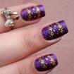Unhas DecoradasEsmaltação com Liquid Sand + Carimbada Dourada