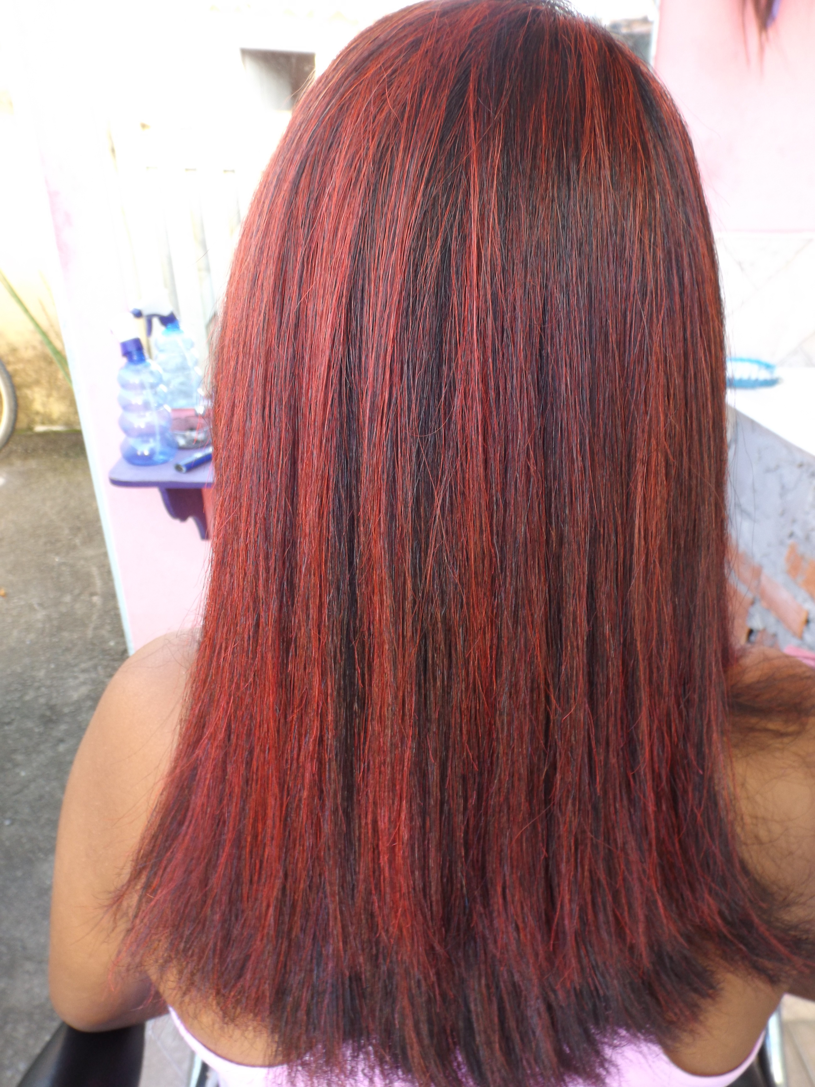 Mechas Vermelho Intenso cabeleireiro(a) visagista estudante