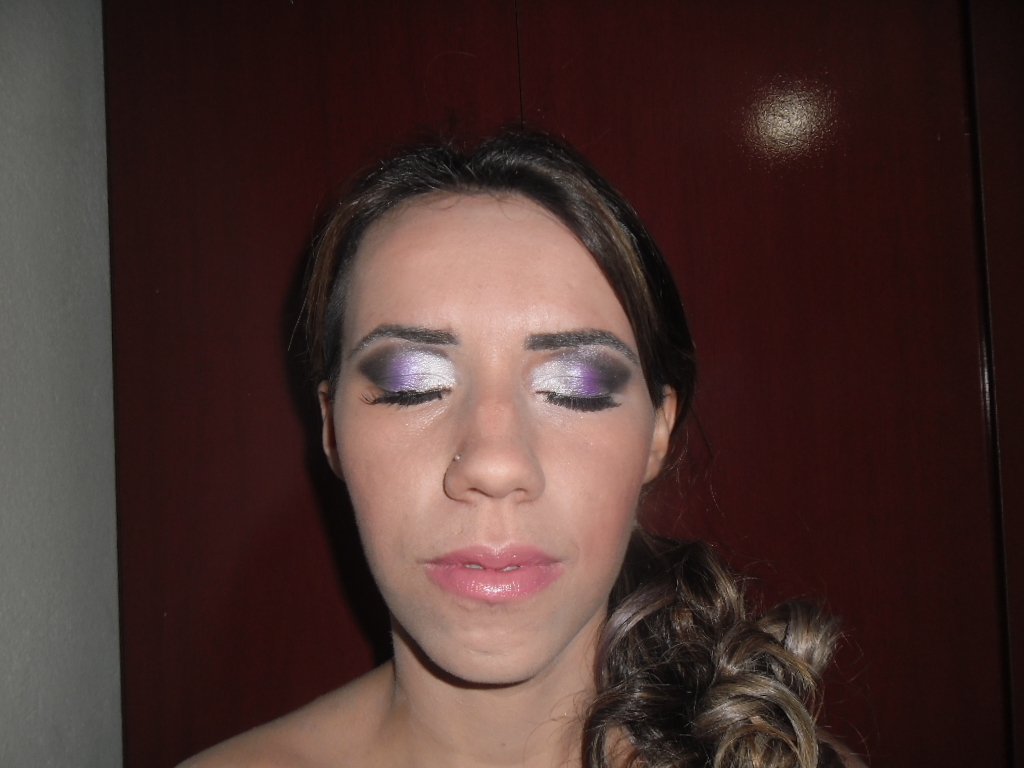 Make..Grayce..By  Evanyce Make em Gracy.. maquiador(a)
