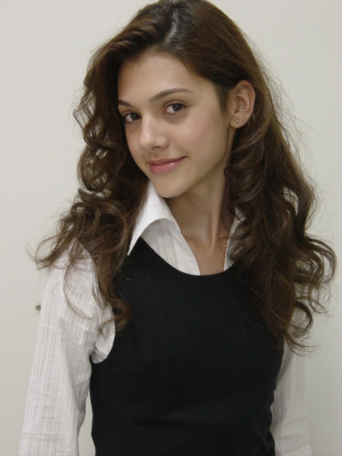 modelo Aghata foto do antes stylist maquiador(a)