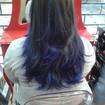 ombré hair em tom azul mechas costuradas em todo o cabelo e tonalizado com kera tom
 