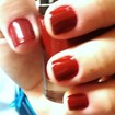 Vermelho-vinhoApós, cortar,lixar e cutilar,passei 2 demãos do esmalte Veneza, da  Anita.extra brilho finaliza este trabalho.