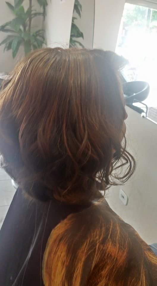 long bob cabeleireiro(a)