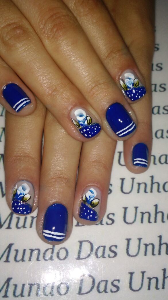 francesinha azul, flores unhas  manicure e pedicure