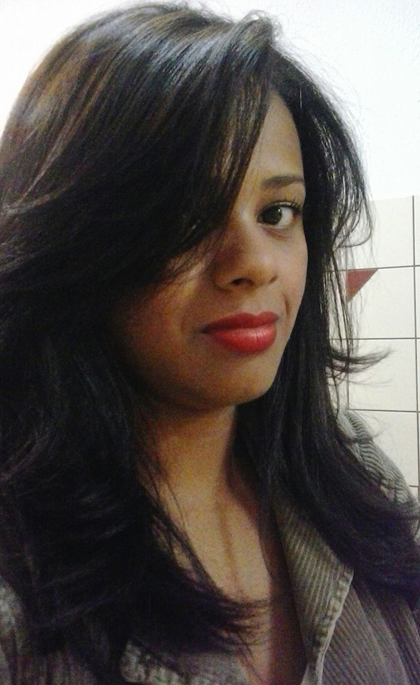 meu cabelo que eu mesma cortei fiz um repicado com muitas camadas...