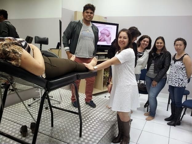 Curso Reflexologia - Dra Alessandra Morgado biomédico(a) esteticista docente / professor(a)