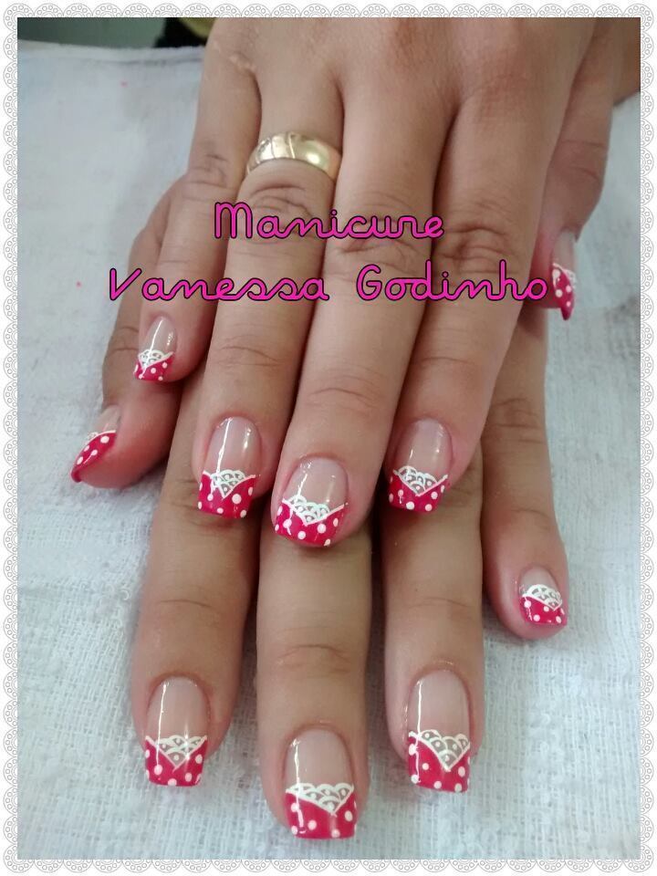 manicure e pedicure designer de sobrancelhas maquiador(a) consultor(a)