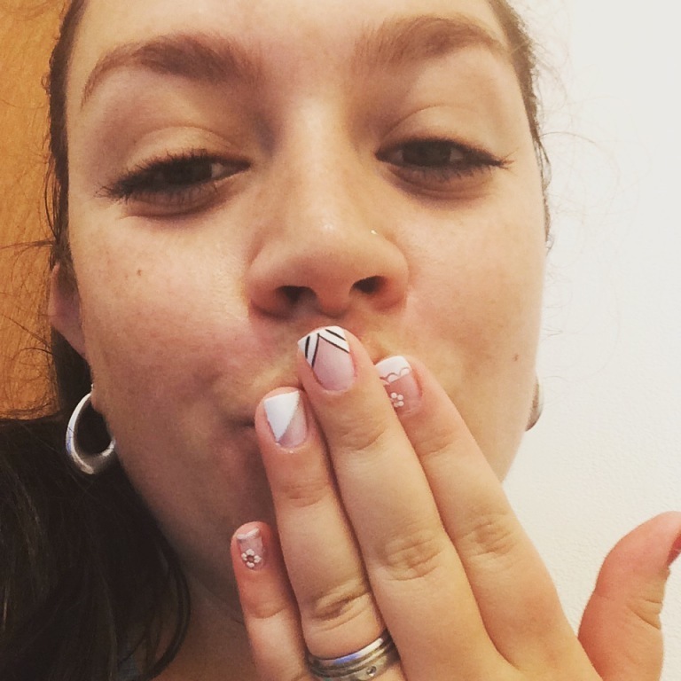 designer de sobrancelhas depilador(a) manicure e pedicure