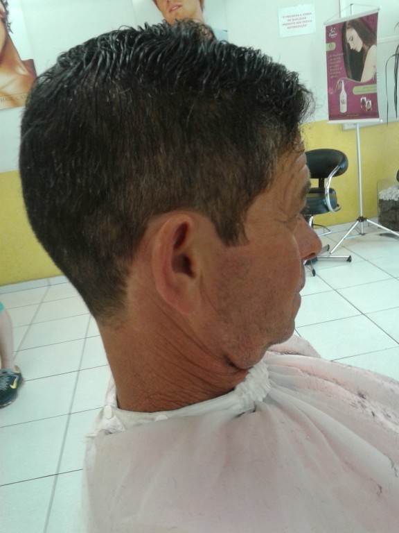 barbeiro(a)
