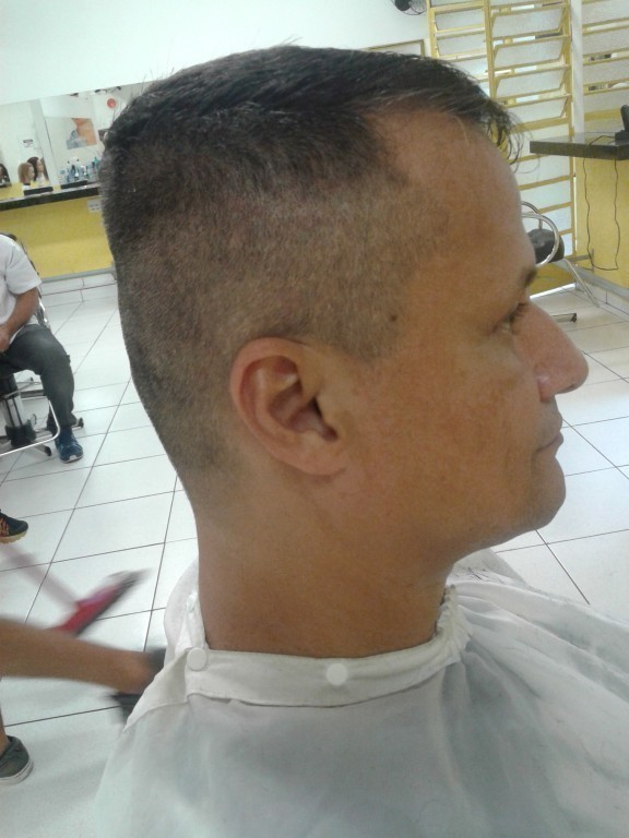 barbeiro(a)