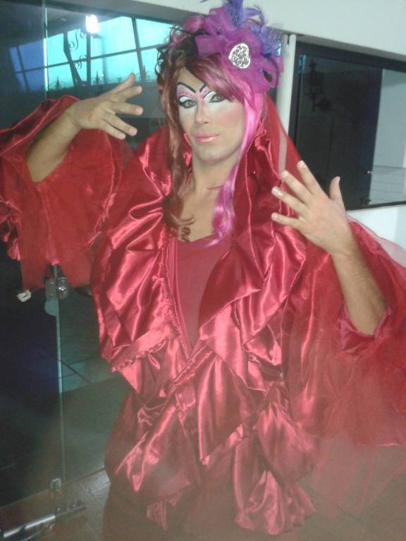 Drag Queen Diva! 
#dragqueen #cinema  maquiador(a) designer de sobrancelhas esteticista