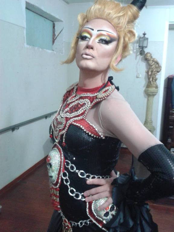 Drag Queen Malévola! 
#dragqueen #cinema  maquiador(a) designer de sobrancelhas esteticista
