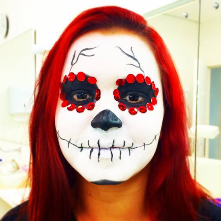 Make de Halloween: Catrina, a Caveira Mexicana
#halloween #maquiagemartistica maquiador(a)