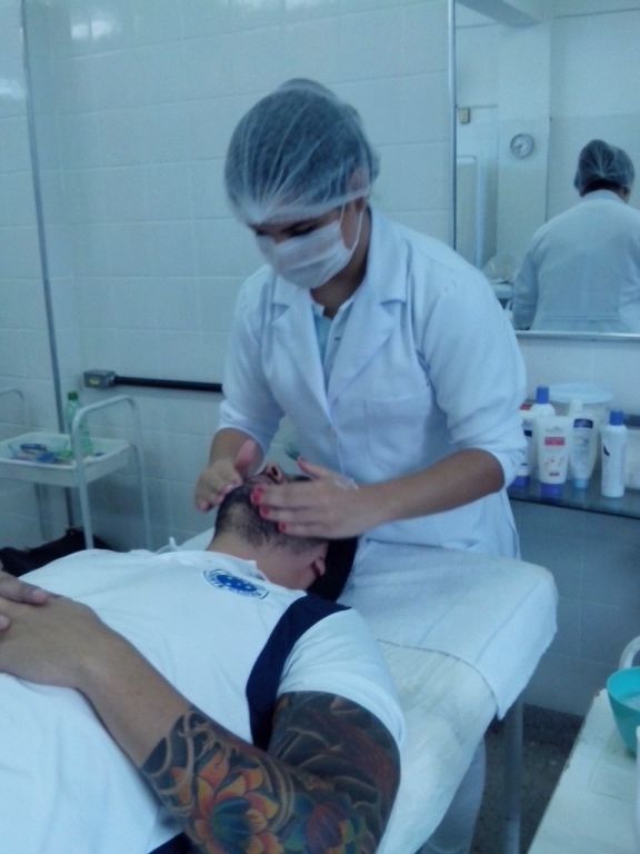 #MassagemFacial esteticista designer de sobrancelhas maquiador(a) massoterapeuta