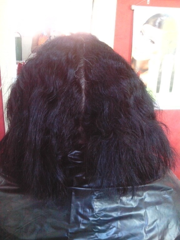 Antes 
Cebelo preto sem corte e sem vida! cabeleireiro(a)