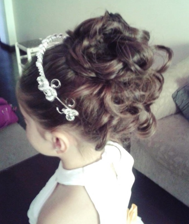 penteado infantil casamento