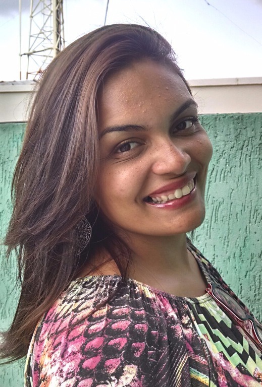 cabeleireiro(a) maquiador(a) estudante (cabeleireiro) estudante (maquiador) auxiliar administrativo auxiliar cabeleireiro(a)