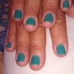 Neste trabalho utilizei duas demãos do esmalte maxi colar da colorama,+ uma demão do esmalte Dancers, da Nati. (Preferido desta cliente para finalização por causa do efeito furta-cor).