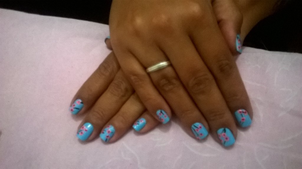 manicure e pedicure auxiliar cabeleireiro(a) estudante (cabeleireiro) estudante (maquiador)