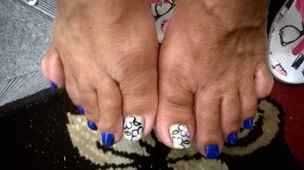 manicure e pedicure auxiliar cabeleireiro(a) estudante (cabeleireiro) estudante (maquiador)