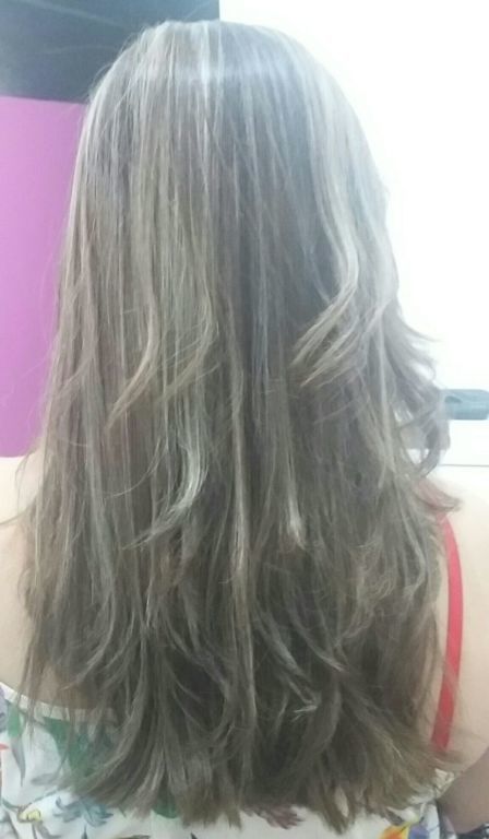 Mechas de transparência... super discreta cabelo cabeleireiro(a) manicure e pedicure designer de sobrancelhas