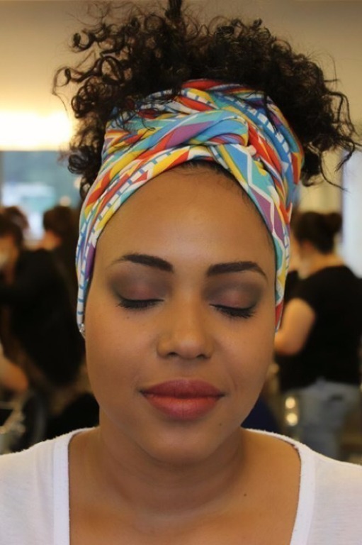 Beleza Negra IV #belezanegra #mulhernegra #cacheada #makeup #maquiagem  maquiador(a) designer de sobrancelhas