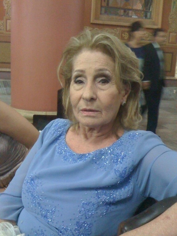 Daminha de casamento? Sim, ela foi. Escova estruturada o mais natural possível , a pedido da Daminha. Cor e escova estruturada by Patrícia Caseiro cabeleireiro(a)
