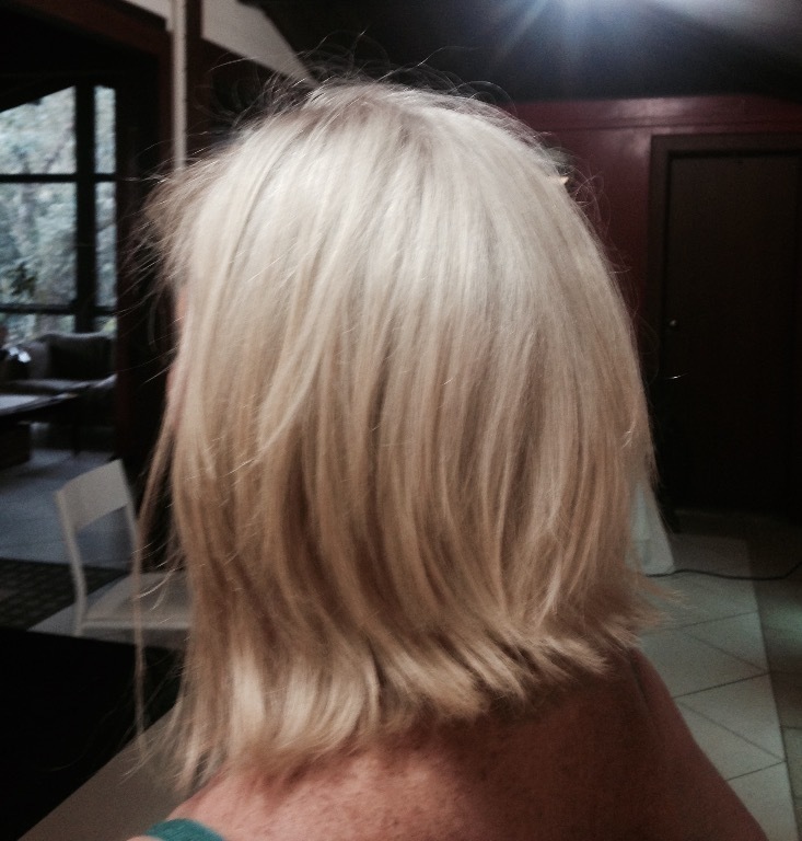 Cor e corte by Patrícia Caseiro #loiroplatinado cabeleireiro(a)