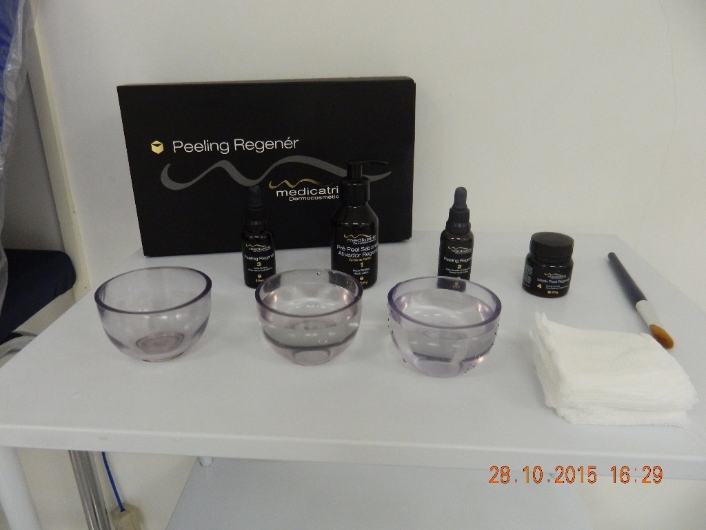 esteticista massoterapeuta aromaterapeuta