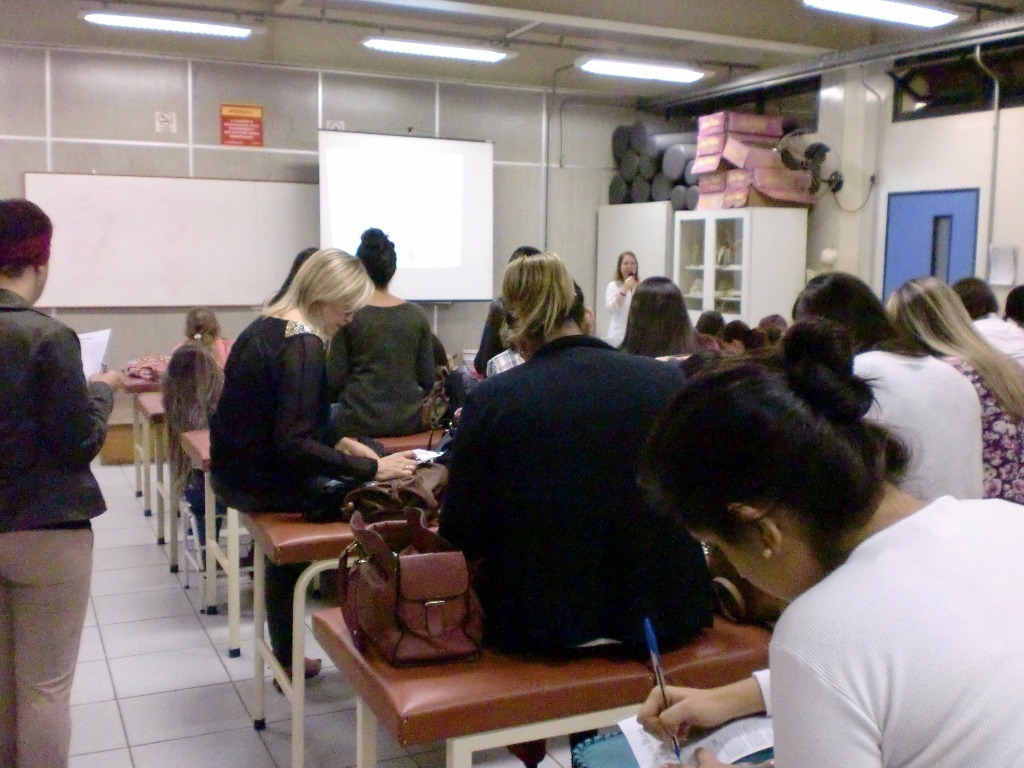 biomédico(a) esteticista docente / professor(a)