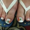 Unhas decoradas com flores