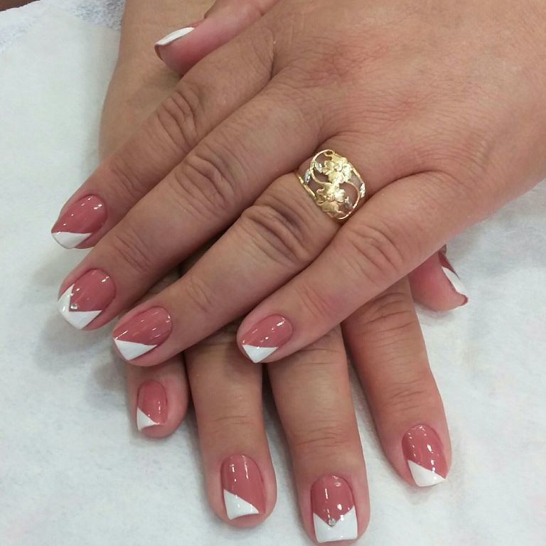 Art vc é quem iventa manicure e pedicure
