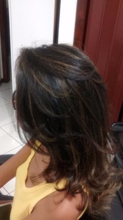 Mechas caramelo. cabelo cabeleireiro(a)