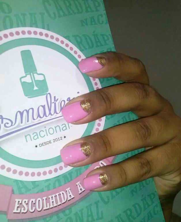 Nail art manicure e pedicure