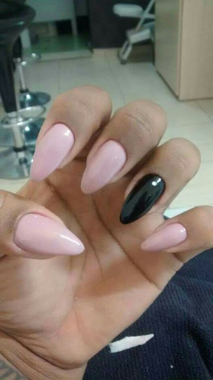 Unha stilleto em gel unha manicure e pedicure
